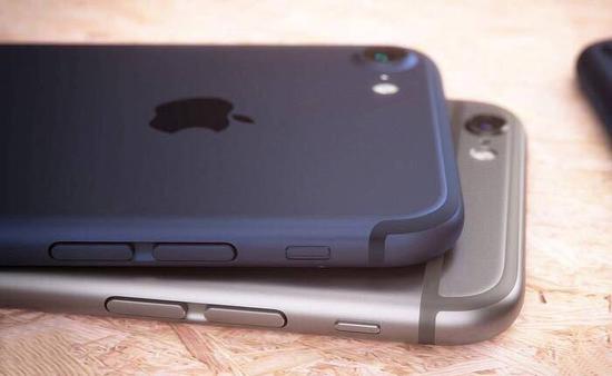 随着iPhone 7发布日期的日益临近，不止是果粉们按捺不住，就是运营商们也是蠢蠢欲动。这不，中国电信就已经开始接受iPhone 7的预约了。