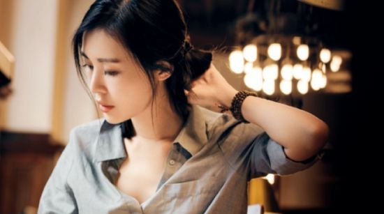 田朴珺:王的女人,不是王背后的女人